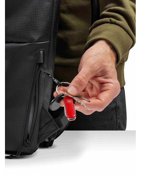 Batoh HANNAH CAMPING COMMUTER 22 WR Uni, anthracite