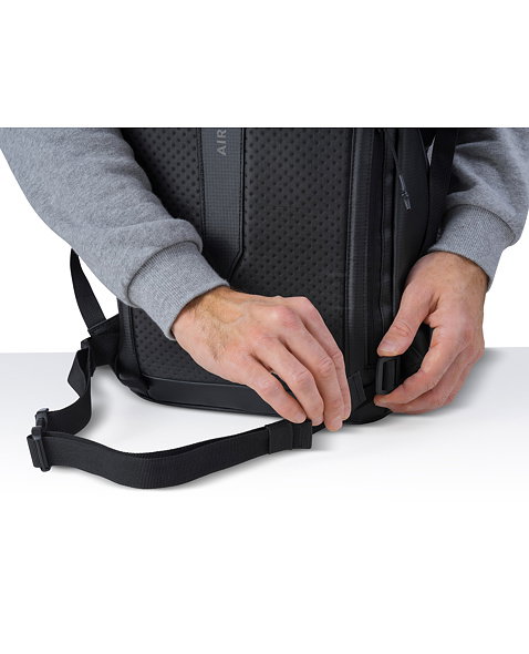 Batoh HANNAH CAMPING COMMUTER 30 WR Uni, anthracite