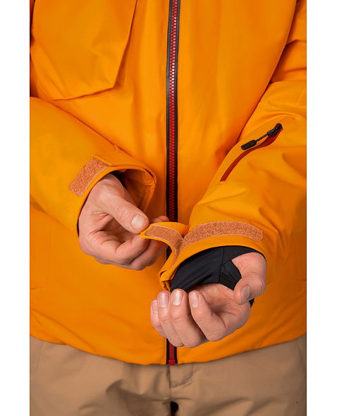 Bunda HANNAH KELTON Man