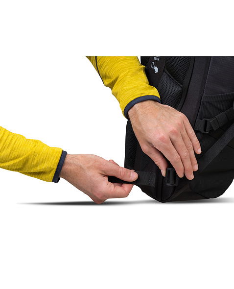 Batoh HANNAH CAMPING RAVEN 24 Uni